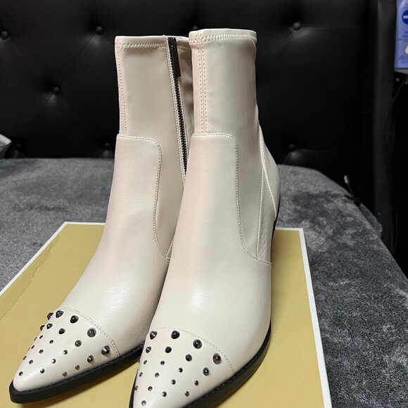 Michael Kors - Dover Studded Leather Heeled Booties - Picture 7 of 11